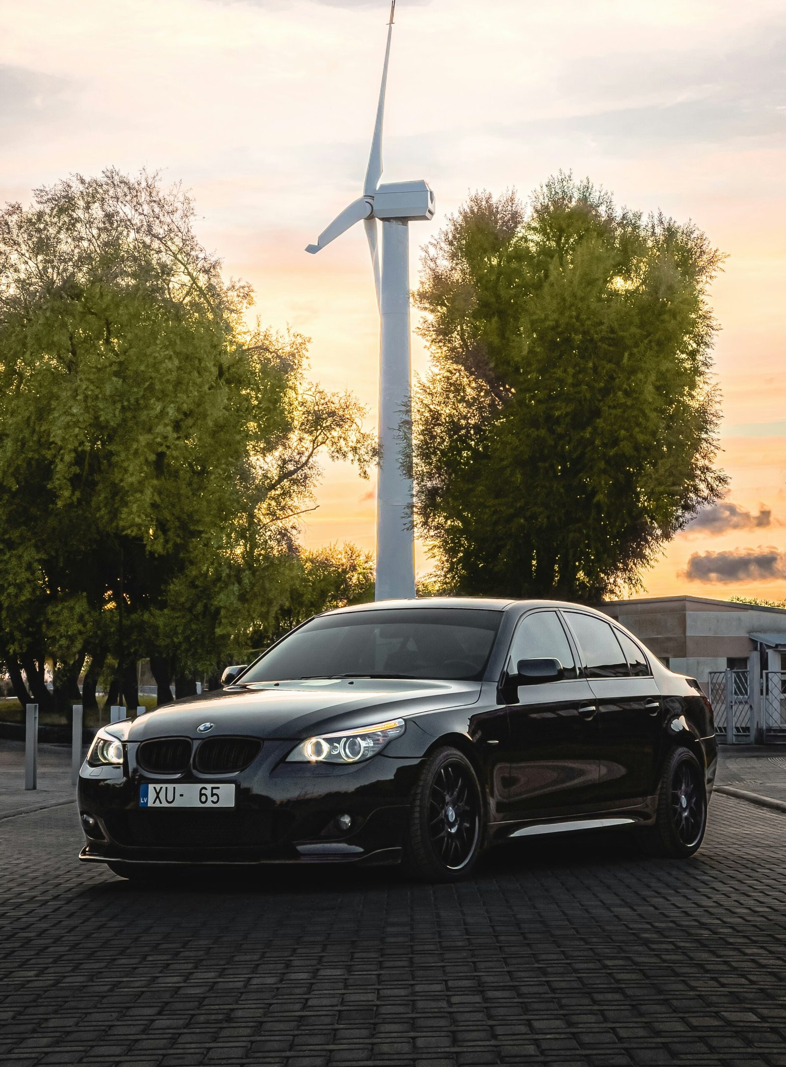 Daužto BMW E60 supirkimas Lietuvoje